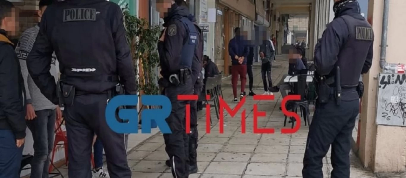 Επεισόδιο μεταξύ αλλοδαπών έξω από καφετέρια στην Θεσσαλονίκη (φώτο)